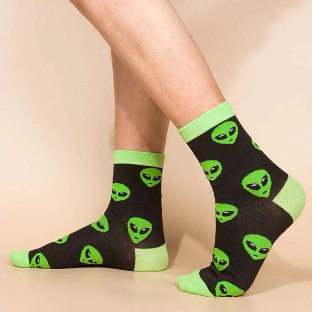 Alien socks👽👽👽 - Picture 2 of 3
